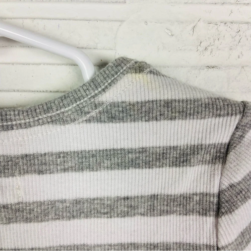Gymboree Gray and White Striped ribbed cotton stretch Long Sleeve Tee size 3T